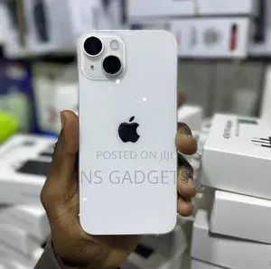 Photo - Apple iPhone 14 128 GB White