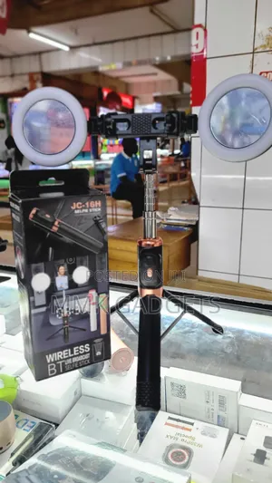 Wireless Live Broadcast Selfstick