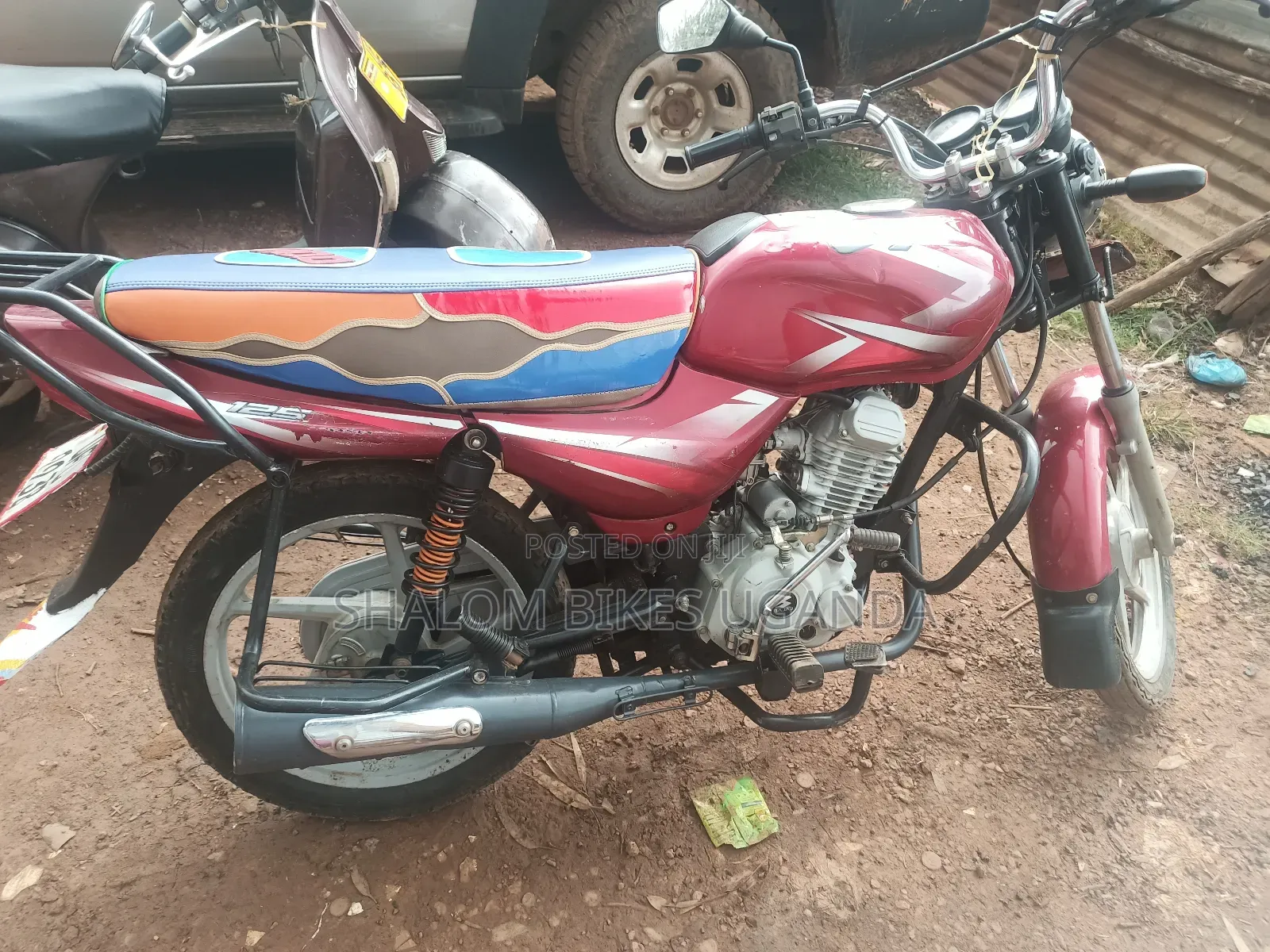 Bajaj Boxer 125 2022 Red