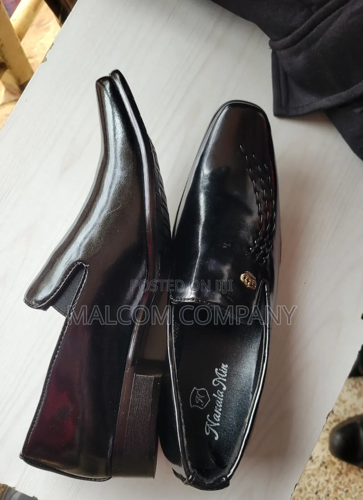 On Suit Children/Kids Formal Black Shoes