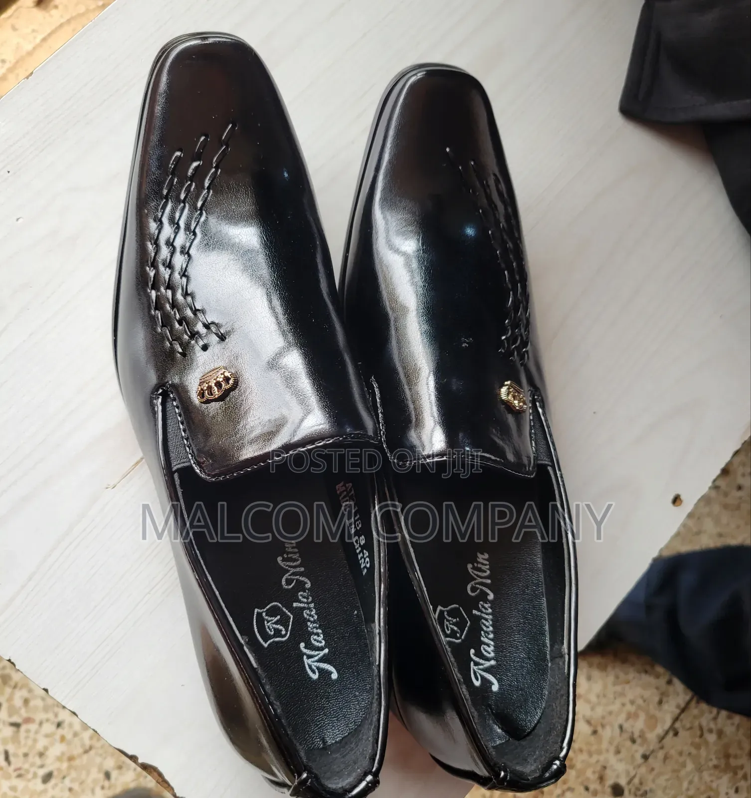 On Suit Children/Kids Formal Black Shoes