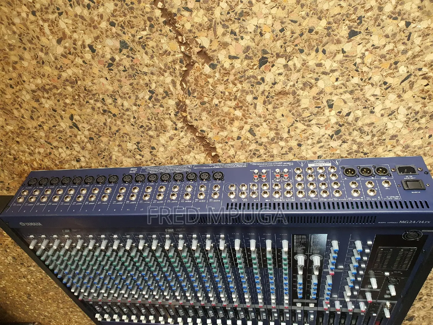 Yamaha Live Mixer Mg24