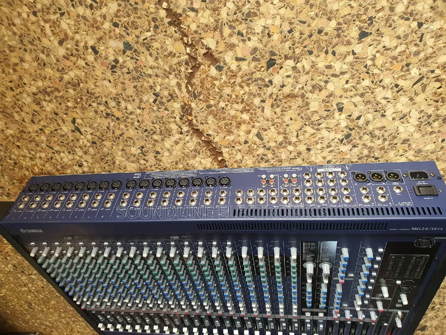 Yamaha Live Mixer Mg24