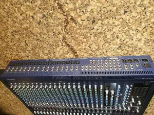 Yamaha Live Mixer Mg24