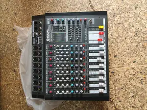 Yamaha Amplified Mixer