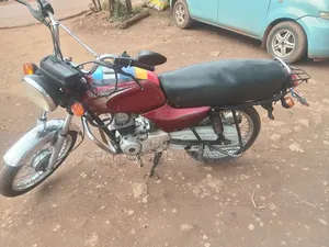 Bajaj Boxer 2016 Red