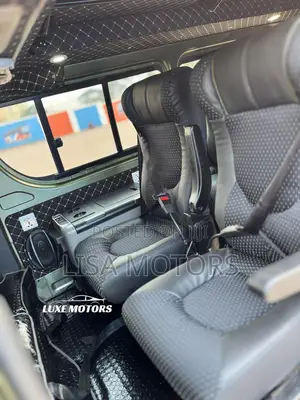 Toyota HiAce SV Premium 2013 Beige