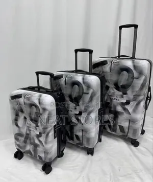 Photo - 3 Pieces Travel Suitcase
