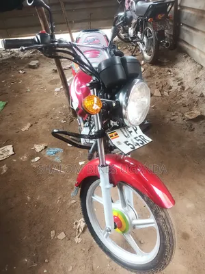 TVS HLX 125 2022 Red