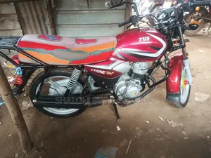 TVS HLX 125 2022 Red