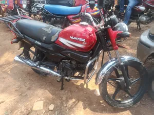Hero Hunter 125 2022 Red