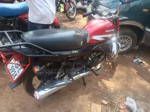 Hero Hunter 125 2022 Red