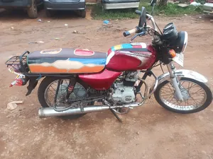 Bajaj Boxer 2022 Red