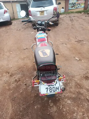 Bajaj Boxer 2022 Red