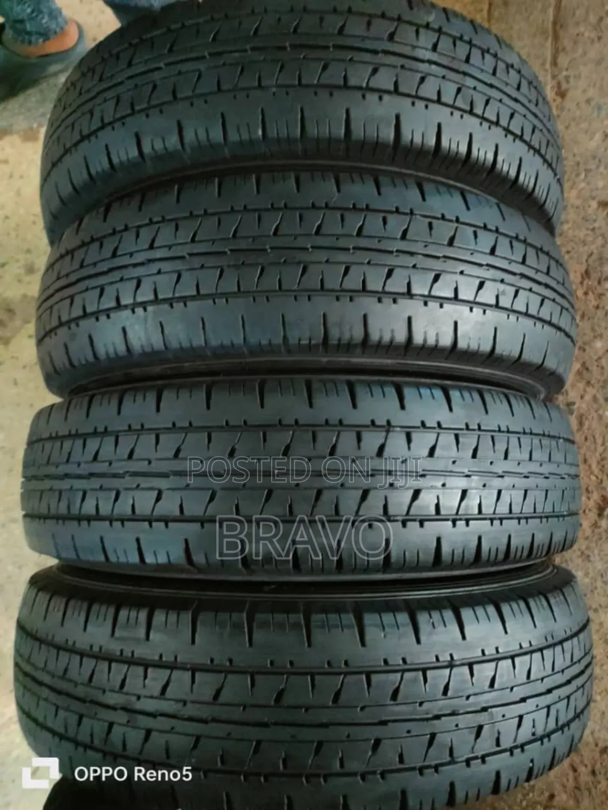 195R15 Dunlop Good Condition.