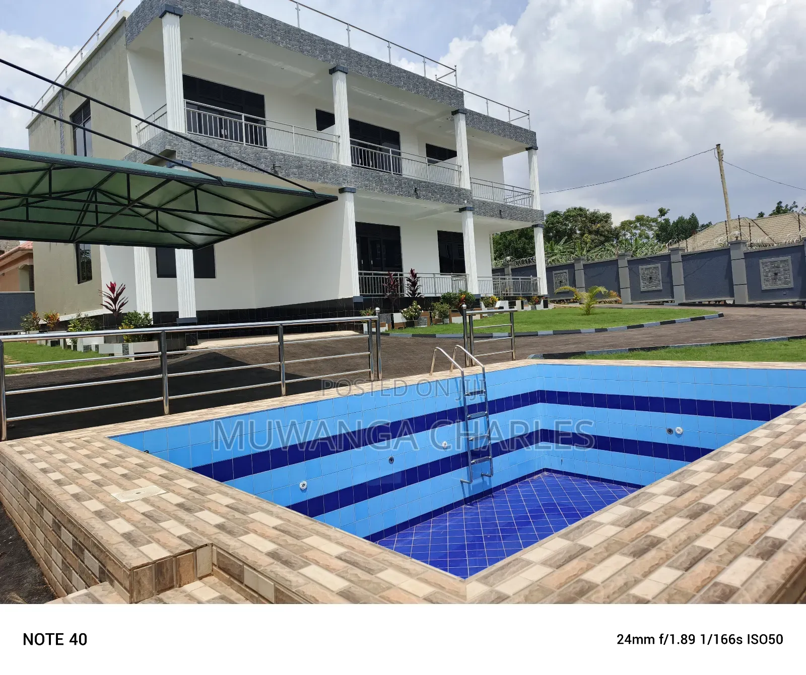 5bdrm Duplex in Fs Properties Ltd, Wakiso / Wakiso for sale