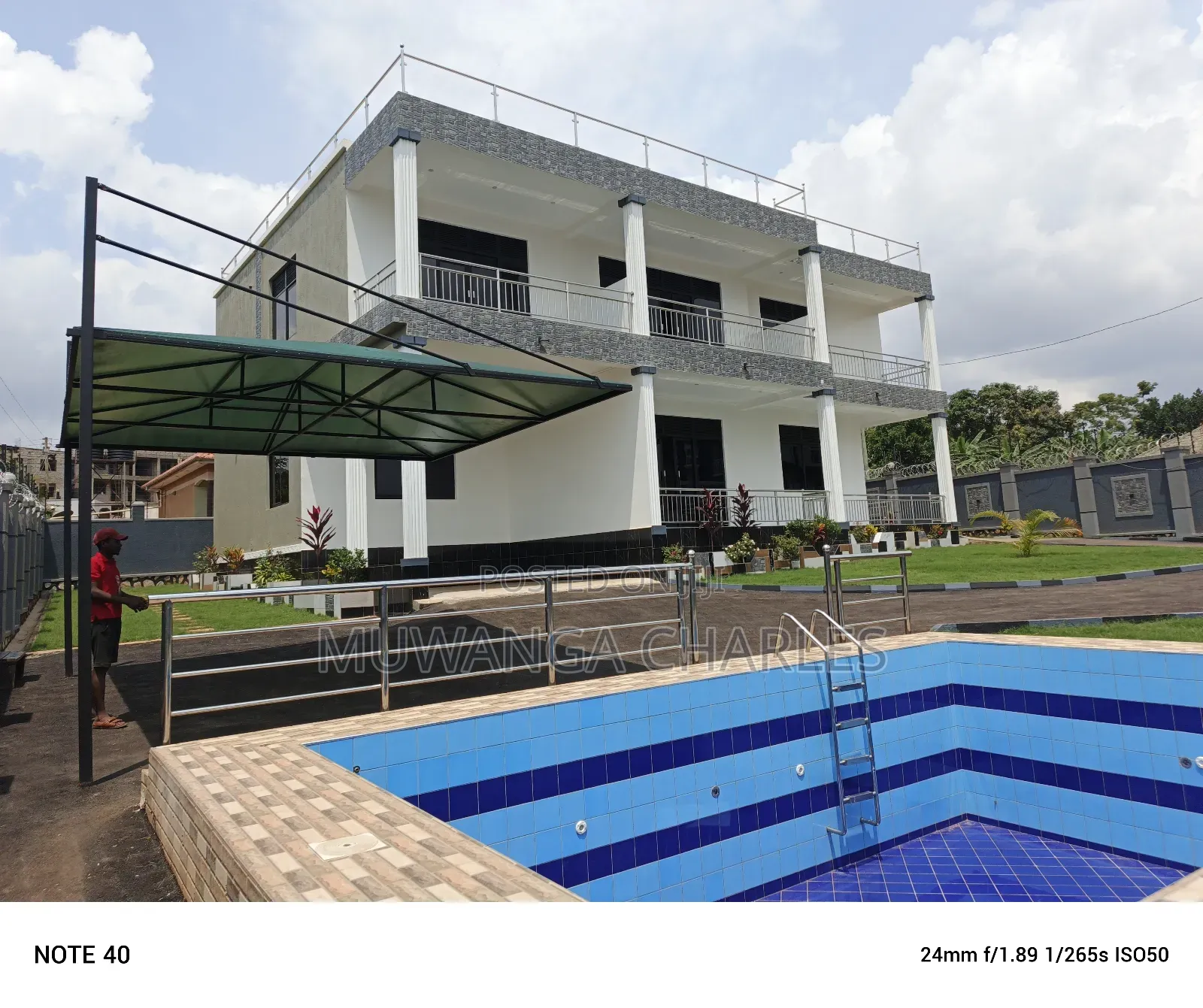 5bdrm Duplex in Fs Properties Ltd, Wakiso / Wakiso for sale