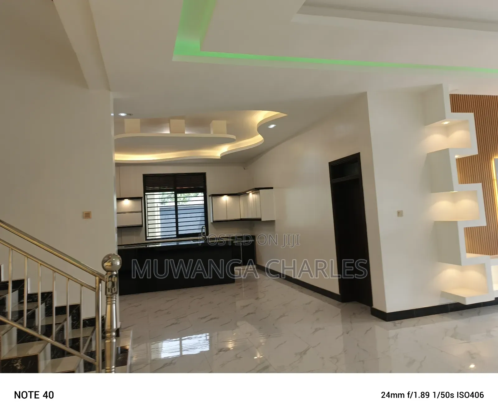 5bdrm Duplex in Fs Properties Ltd, Wakiso / Wakiso for sale