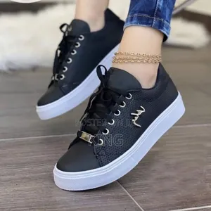 Womens Sneakers. Low Top