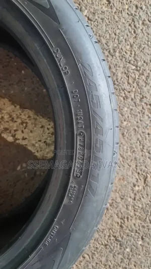 245/45r17 Dunlop Foreign Used