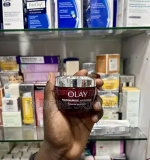 Photo - Olay Niacinamide + Peptide 24 Hydrating Moisturiser