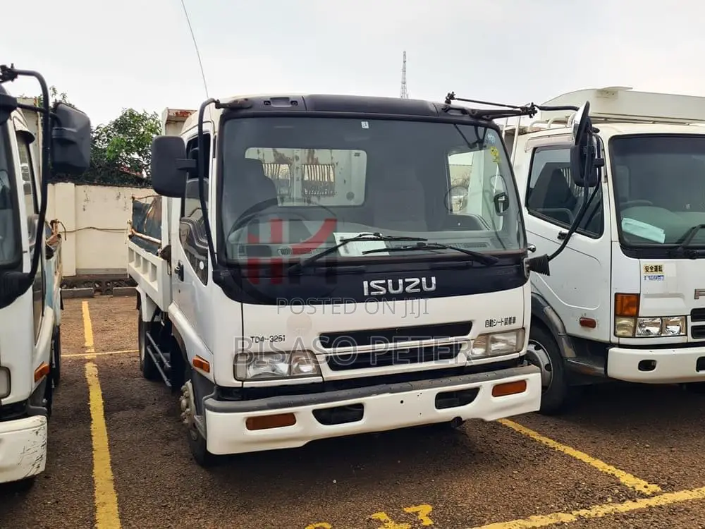 Isuzu Tipper