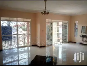 3bdrm Apartment in Kisaasi, Nakawa for sale
