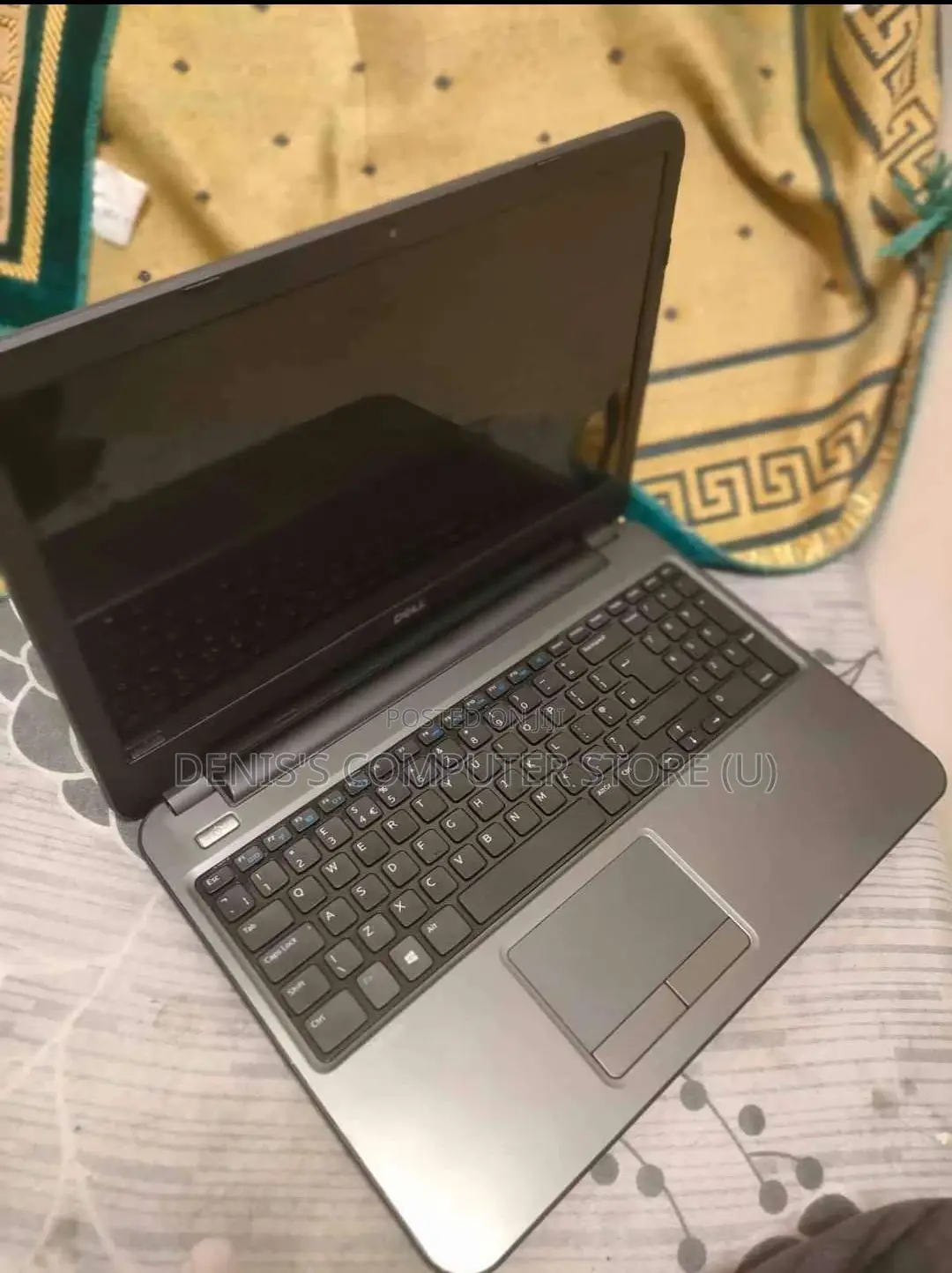 Laptop Dell Latitude 3540 4GB Intel Core I5 HDD+SSD 320GB