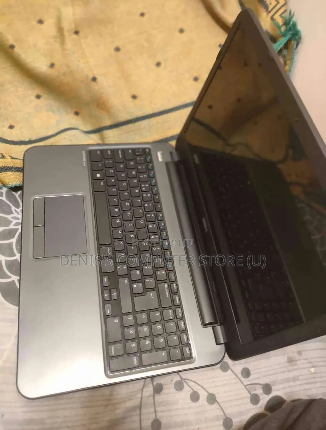 Laptop Dell Latitude 3540 4GB Intel Core I5 HDD+SSD 320GB