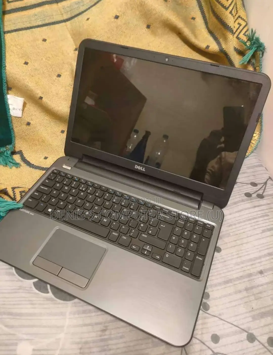Laptop Dell Latitude 3540 4GB Intel Core I5 HDD+SSD 320GB