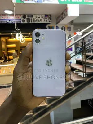 Photo - Apple iPhone 11 64 GB Purple