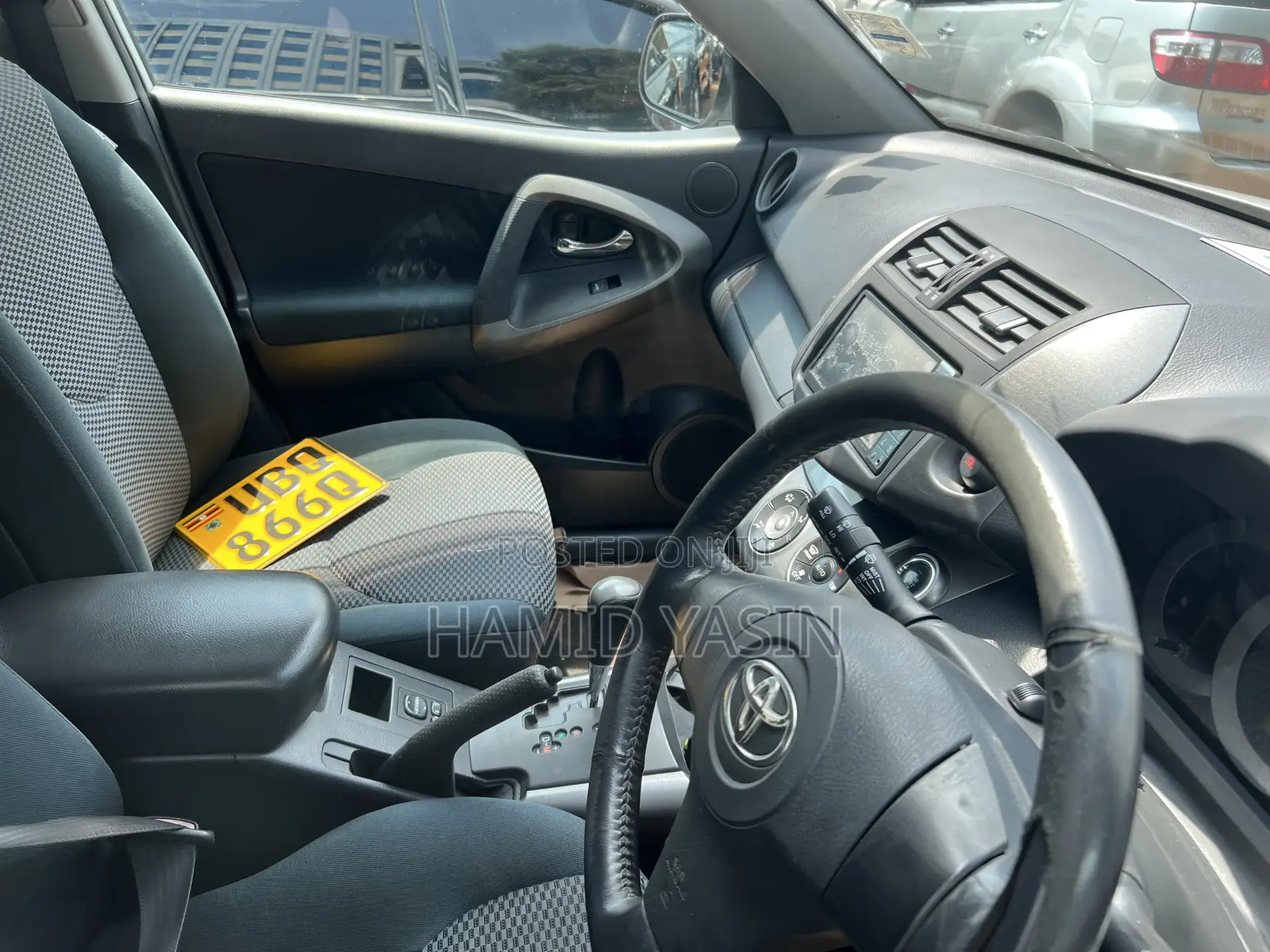 Toyota RAV4 2010 White