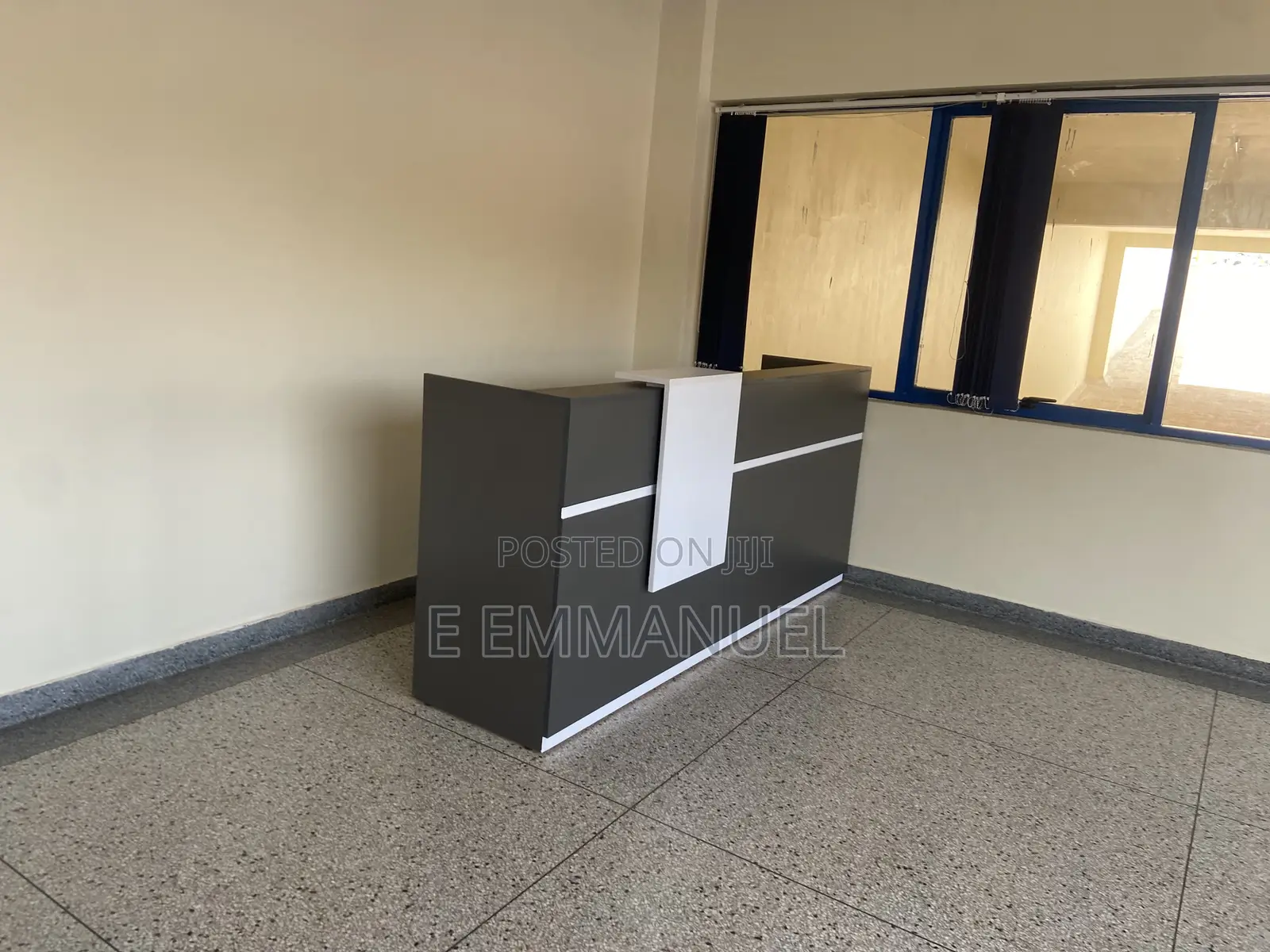 Reception Counter
