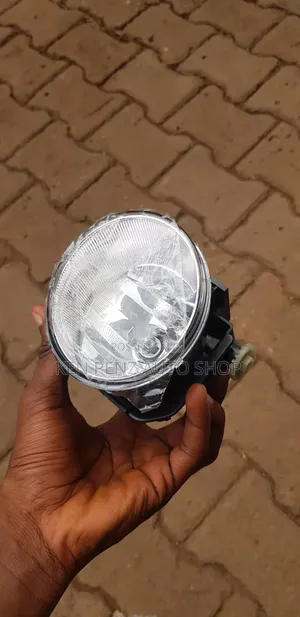 Isuzu Dmax 2020 Spotlights