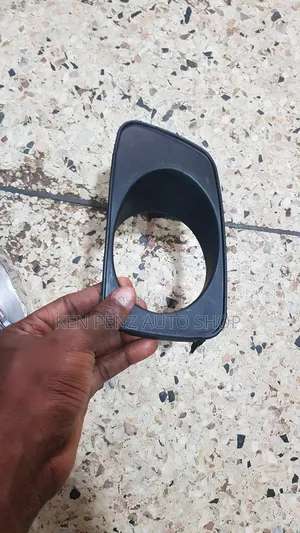 Fielder 2002 Foglights and Bumper Covers