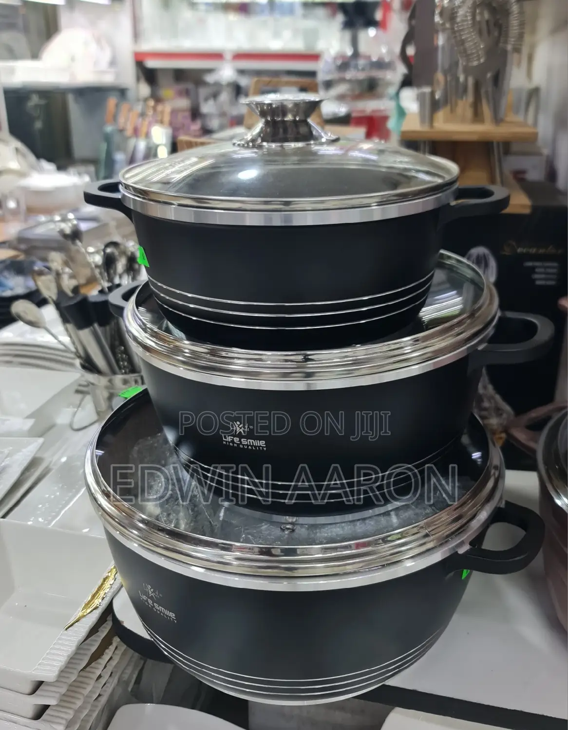 3pcs Life Smile Non-Stick Cookware/Dishes