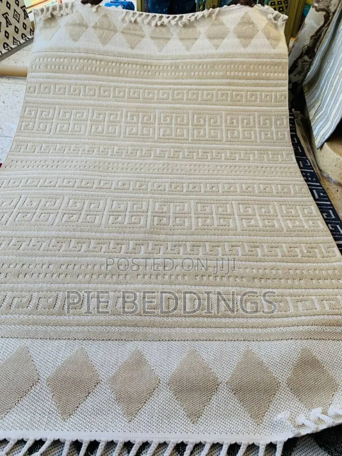 Latest Center Carpets
