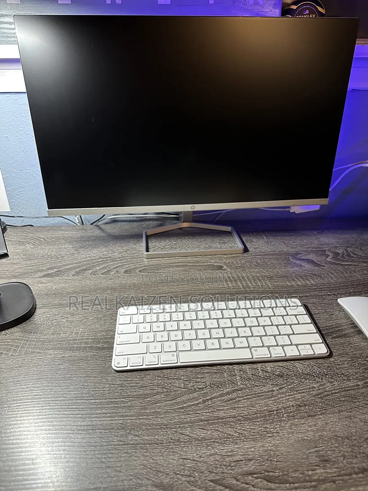 HP 24-Inch FHD IPS Monitor With AMD Freesync Technology
