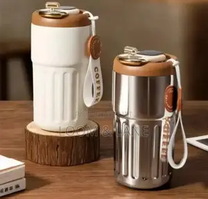 Smart Thermos Mug With a LED Temperature Display