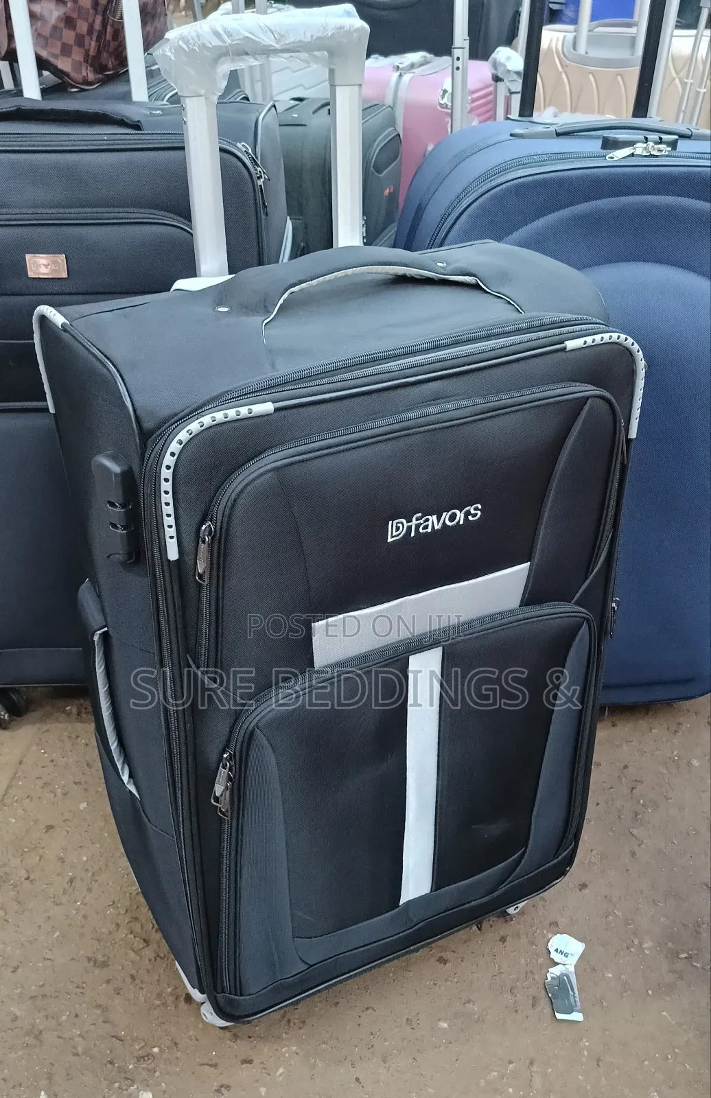 Large Dfavors Suitcase