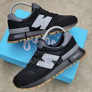 Original Triple Black New Balance RC 1300 Sneakers