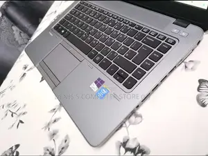 Laptop HP EliteBook 840 G2 6GB Intel Core I5 SSHD+SSD 512GB