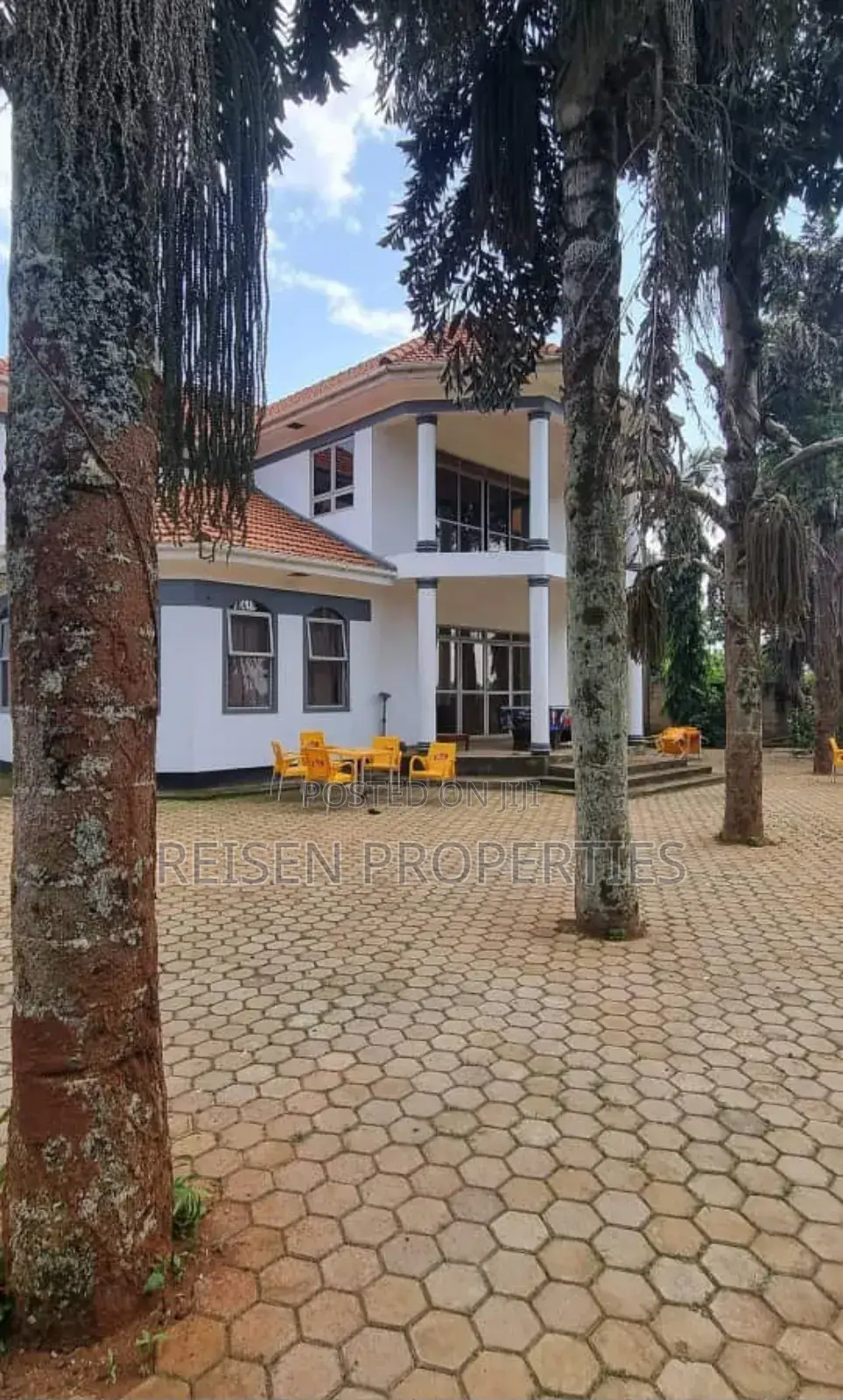 5bdrm Maisonette in Katabi - Kitubulu, Division B for sale