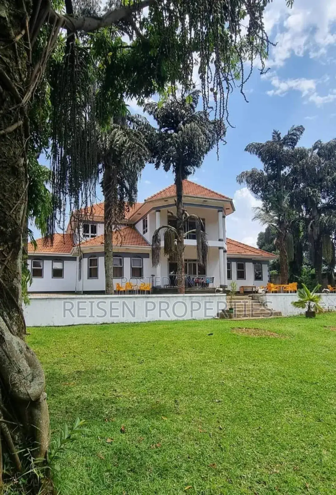 5bdrm Maisonette in Katabi - Kitubulu, Division B for sale