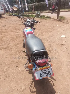 Bajaj Boxer 100 2019 Red