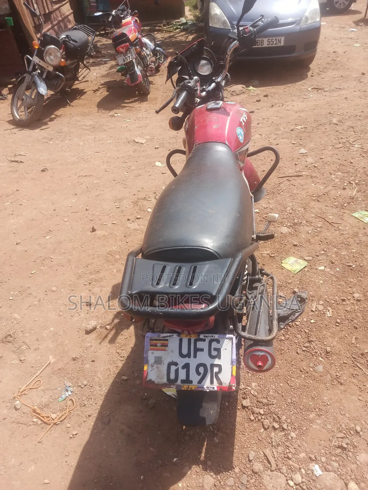 TVS HLX 125 2020 Red