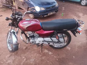 Bajaj Boxer 100 2020 Red