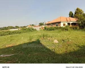 100by100ft Plot for Sale in Kungu