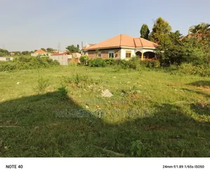 100by100ft Plot for Sale in Kungu