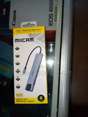 USB-C Multi-Port Hub 8 in 1 MIICAM